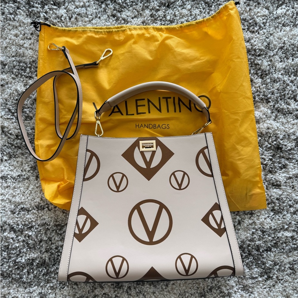 Valentino Bag - Picture 1 of 5